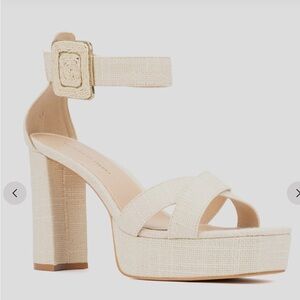 NWOT Fashion to Figure Layla Wide Width Strappy Heels Size 10 wide width